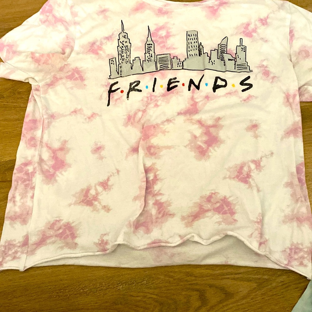 cropped t-shirt